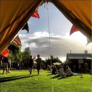 perthy girls pic - 1